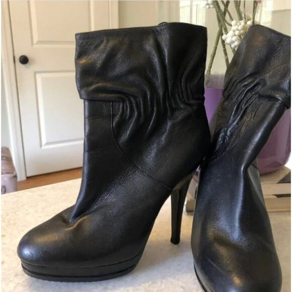 Michael Kors Scrunch Ankle Booties Platform 7 - Picture 1 of 8